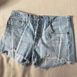 Levi’s 501 jean shorts size 31